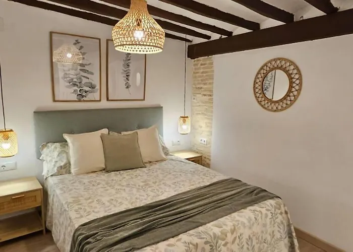 Lovelyloft Trafalgar