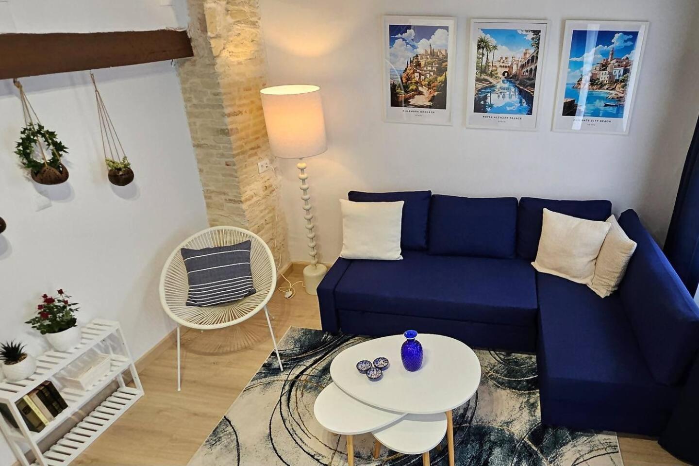 Lovelyloft Trafalgar